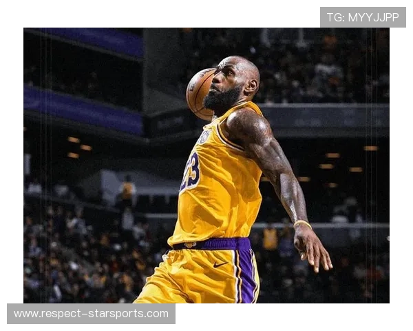 湖人詹姆斯再创纪录引领球队迎战季后赛关键之战